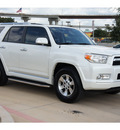 toyota 4runner 2012 white suv sr5 gasoline 6 cylinders 2 wheel drive automatic 78232
