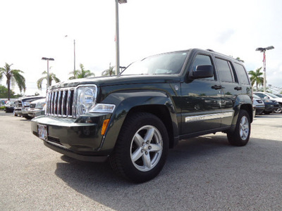 jeep liberty 2011 green suv limited edition gasoline 6 cylinders 4 wheel drive automatic 33157