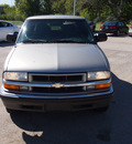 chevrolet s 10 2002 lt  brown suv ls gasoline 6 cylinders 4 wheel drive automatic 77802