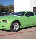 ford mustang 2013 green coupe v6 gasoline 6 cylinders rear wheel drive automatic 76011