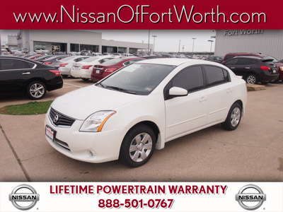 nissan sentra 2012 white sedan 2 0 gasoline 4 cylinders front wheel drive automatic 76116