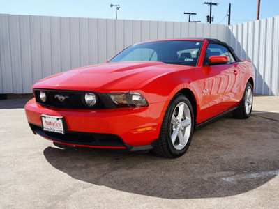 ford mustang 2012 gasoline 8 cylinders rear wheel drive not specified 75080