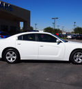 dodge charger 2012 white sedan se gasoline 6 cylinders rear wheel drive automatic 75075