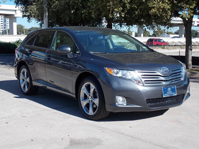 toyota venza 2012 gray le 6 cylinders shiftable automatic 77074