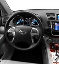 toyota highlander hybrid 2013 suv hybrid 6 cylinders all whee drive not specified 78006