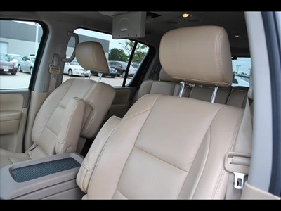 nissan armada 2010 suv flex fuel 8 cylinders 4 wheel drive 5 speed automatic 77090