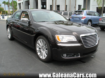 chrysler 300 2012 dk  brown sedan c gasoline 8 cylinders rear wheel drive automatic 33912