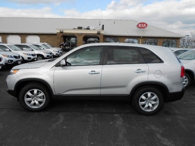 kia sorento 2013 silver suv lx gasoline 4 cylinders front wheel drive 6 speed automatic 43228