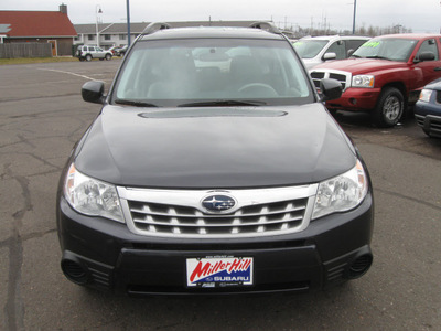 subaru forester 2012 dk  gray wagon 2 5x premium gasoline 4 cylinders all whee drive autostick 55811