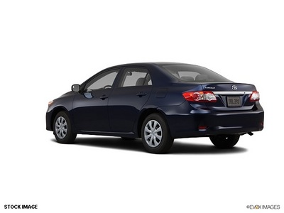 toyota corolla 2011 sedan gasoline 4 cylinders front wheel drive not specified 55811