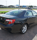 toyota camry 2012 gray sedan se gasoline 4 cylinders front wheel drive 6 speed automatic 76087