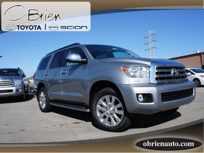 toyota sequoia 2012 silver suv limited flex fuel 8 cylinders 4 wheel drive 6 speed automatic 46219