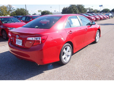 toyota camry 2012 red sedan se sport limited edition gasoline 4 cylinders front wheel drive automatic 77074