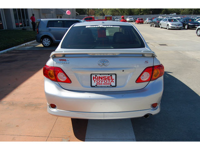 toyota corolla 2010 silver sedan s 4 cylinders automatic with overdrive 77706