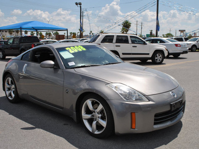 nissan 350z 2008 gray coupe gasoline 6 cylinders rear wheel drive 6 speed manual 78523