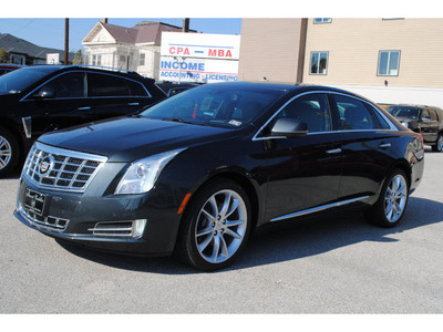 cadillac xts 2013 gray sedan premium collection gasoline 6 cylinders front wheel drive automatic 77002