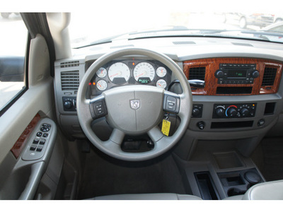 dodge ram 2500 2006 tan diesel 6 cylinders 4 wheel drive automatic 77515