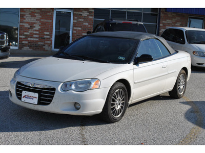 chrysler sebring 2004 white touring gasoline 6 cylinders front wheel drive automatic 78217