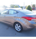 hyundai elantra 2013 gold sedan gls gasoline 4 cylinders front wheel drive 6 speed manual 77074