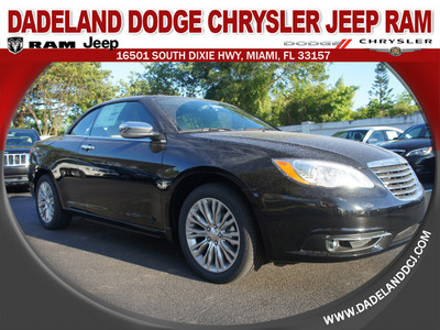 chrysler 200 convertible 2013 black limited flex fuel 6 cylinders front wheel drive automatic 33157