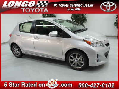toyota yaris 2013 classic silver 5 door se gasoline 4 cylinders front wheel drive automatic 91731