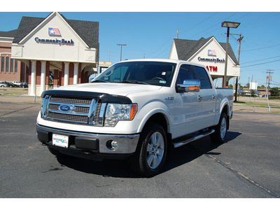 ford f 150 2010 white lariat flex fuel 8 cylinders 4 wheel drive automatic with overdrive 77642