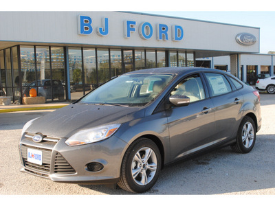 ford focus 2013 gray sedan se flex fuel 4 cylinders front wheel drive automatic 77575