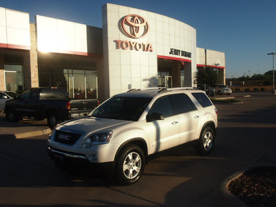 gmc acadia 2010 white suv sle gasoline 6 cylinders front wheel drive automatic 76049