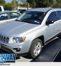 jeep compass 2012 silver suv latitude gasoline 4 cylinders 2 wheel drive automatic 75062