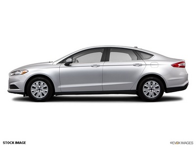 ford fusion 2013 sedan 4 cylinders front wheel drive not specified 76567
