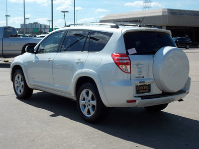 toyota rav4 2012 white suv limited gasoline 4 cylinders 2 wheel drive automatic with overdrive 77074