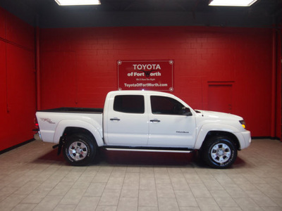 toyota tacoma 2011 white prerunner v6 gasoline 6 cylinders 2 wheel drive automatic 76116