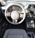 jeep patriot 2012 gray suv latitude gasoline 4 cylinders 4 wheel drive automatic 60443