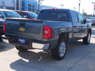 chevrolet silverado 1500 2013 blue flex fuel 8 cylinders 2 wheel drive 20  x 8 5in chrm cladfog lmp 77090