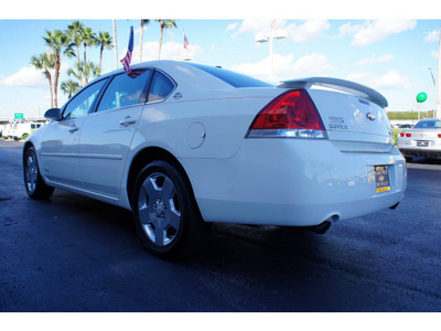 chevrolet impala 2007 white sedan ss gasoline 8 cylinders front wheel drive automatic 33177