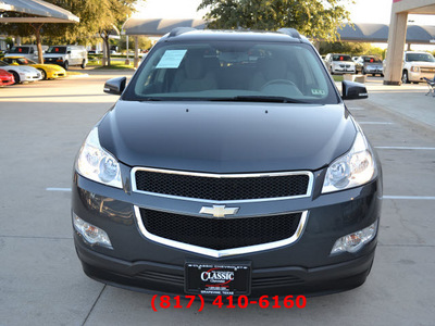 chevrolet traverse 2009 dk  gray suv lt gasoline 6 cylinders front wheel drive automatic 76051