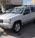 jeep grand cherokee 2002 silver suv limited gasoline 8 cylinders 4 wheel drive automatic 77388