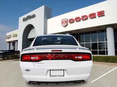 dodge charger 2013 white sedan sxt gasoline 6 cylinders rear wheel drive automatic 75067