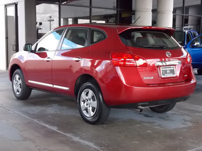 nissan rogue 2011 red s gasoline 4 cylinders all whee drive automatic with overdrive 77477