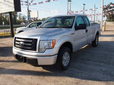 ford f 150 2011 silver stx flex fuel 6 cylinders 2 wheel drive automatic with overdrive 77662