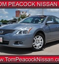 nissan altima 2011 gray sedan gasoline 4 cylinders front wheel drive cont  variable trans  77090