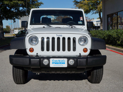 jeep wrangler 2011 white suv sport gasoline 6 cylinders 4 wheel drive automatic 75080