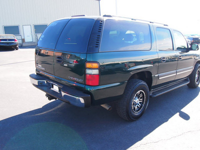 chevrolet suburban 1500 2004 dark green suv flex fuel 8 cylinders rear wheel drive automatic 76234