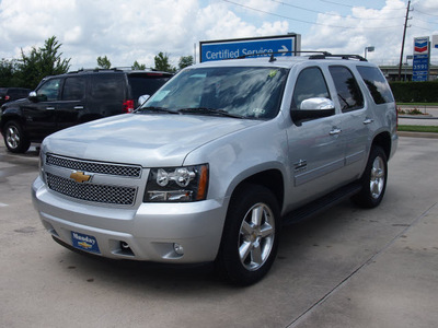chevrolet tahoe 2013 silver suv flex fuel 8 cylinders 2 wheel drive 6 spd auto,elec cntlled texas ed onstar, 6 months of directi 77090