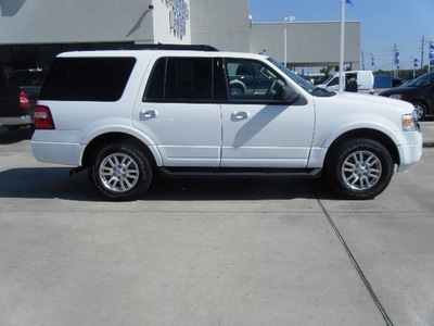 ford expedition 2012 white suv xlt flex fuel 8 cylinders 2 wheel drive automatic with overdrive 77532
