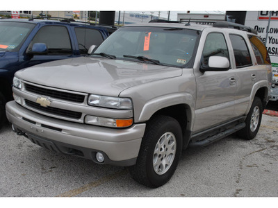 chevrolet tahoe 2004 silver suv z71 flex fuel 8 cylinders 4 wheel drive automatic 78217