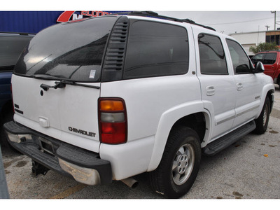 chevrolet tahoe 2002 white suv lt flex fuel 8 cylinders 4 wheel drive automatic 78217