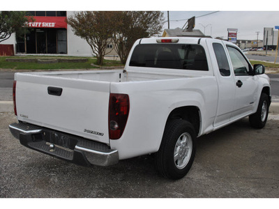 isuzu i series 2006 white pickup truck i 280 ls gasoline 4 cylinders rear wheel drive 5 speed manual 78217