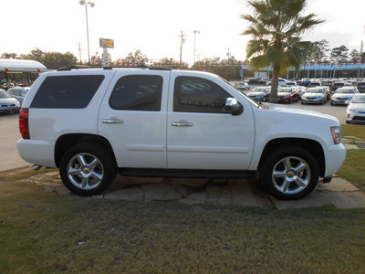 chevrolet tahoe 2008 white suv ls flex fuel 8 cylinders 2 wheel drive automatic 75901