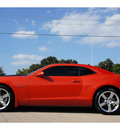 chevrolet camaro 2011 orange coupe rs gasoline 6 cylinders rear wheel drive automatic 76502